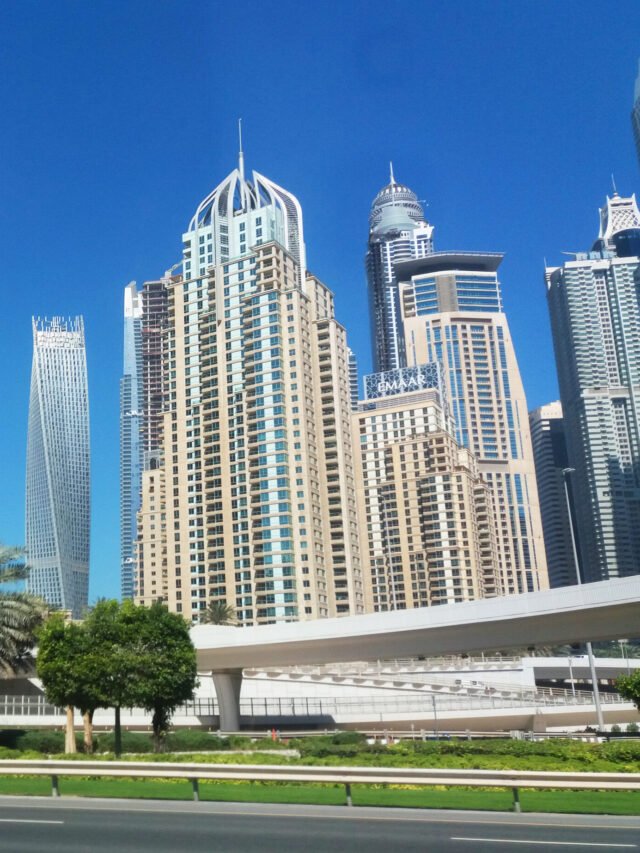 dubai-tower-uae-architecture-building-metropolitan-area-1593011-pxhere.com-PXHERE