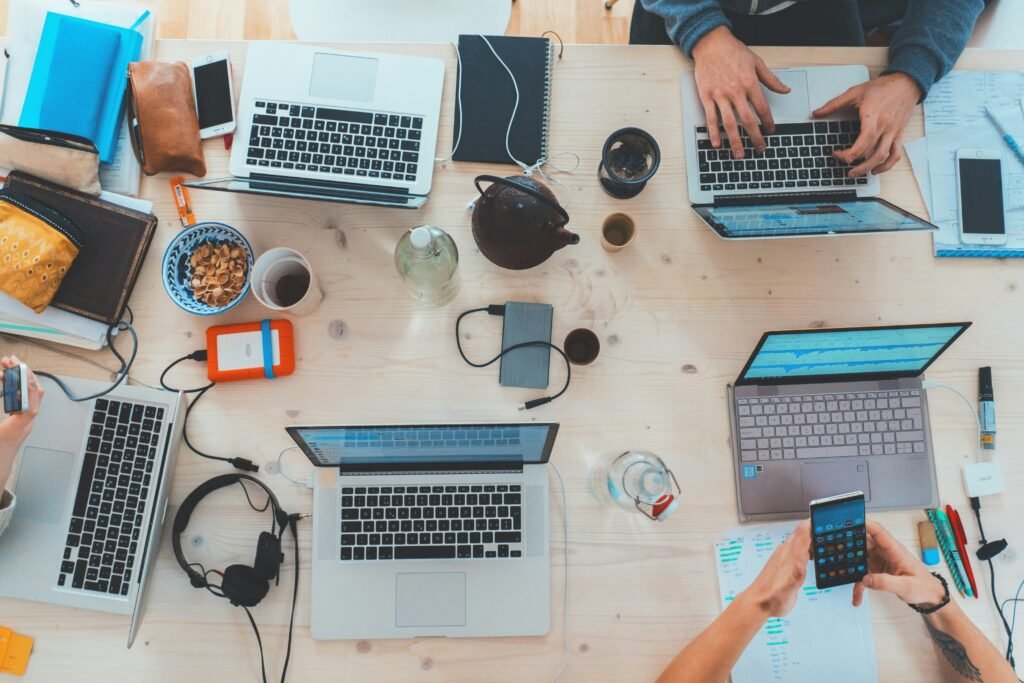 De Programador a Milionário: Como a Indústria de Jogos Online Está Redefinindo Carreiras em Tecnologia