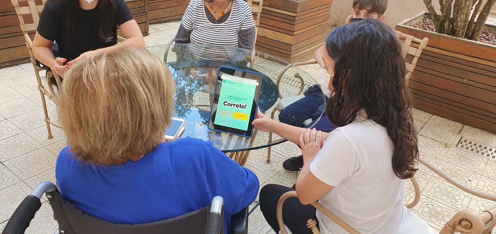 Games for Life: Tecnologia e Empatia no Tratamento do Alzheimer