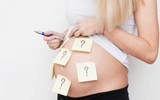 Cirurgia Plástica Após o Parto: Guia Completo para Mães