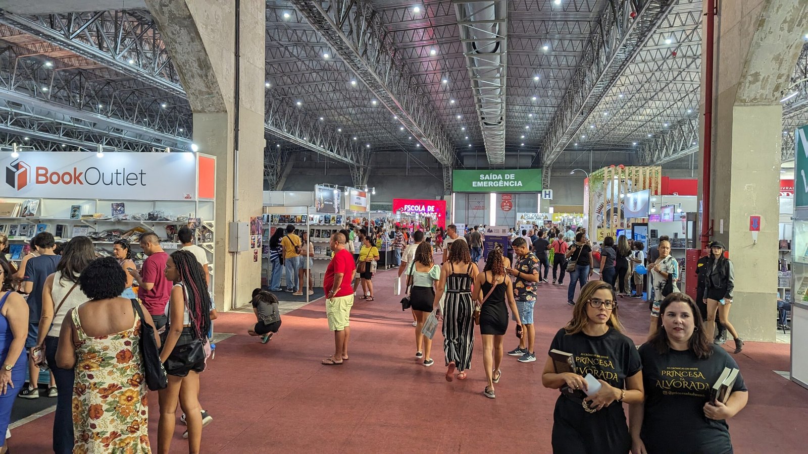 Cashback Bienal do Livro Pernambuco: Zig Transforma Acesso em Incentivo à Leitura