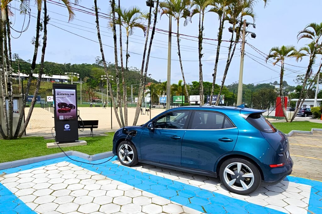 GWM amplia infraestrutura de recarga com sete novos pontos e 32 carregadores instalados